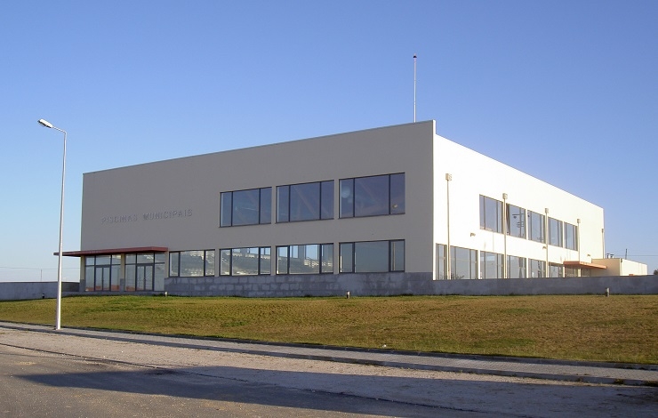 MUNICIPAL SWIMMING POOLS